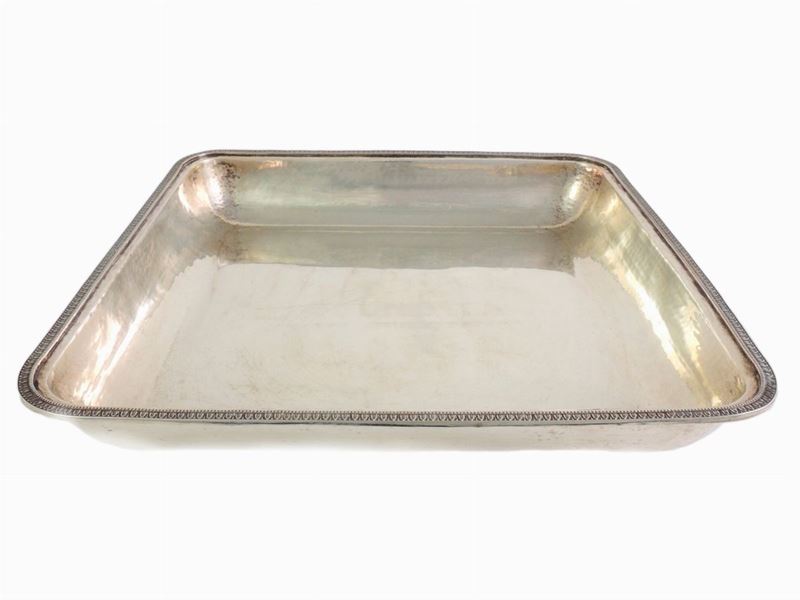 Vassoio Fondo in Argento Martellato