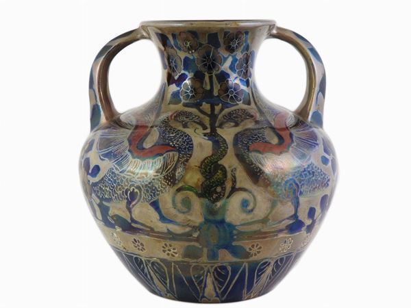 A Lustred Maiolica Vase