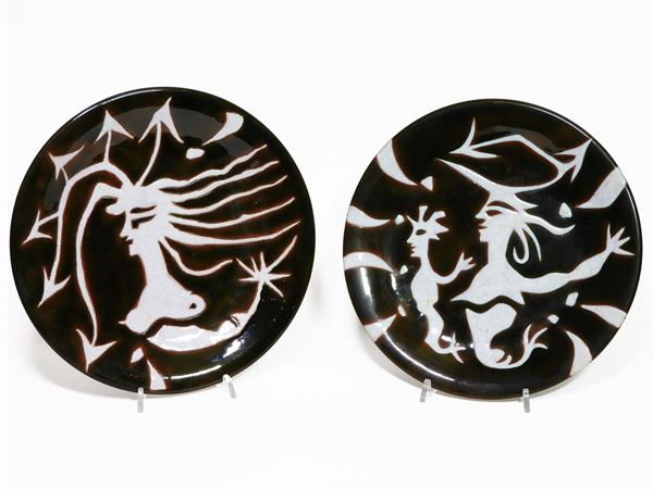 Two Glazed Earthenware Plates  (Jean Lurçat for Sant Vicens, 1960s)  - Auction Furniture, Silver and Curiosities from a Roman House - I - Maison Bibelot - Casa d'Aste Firenze - Milano