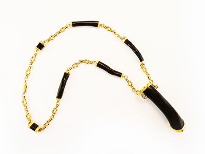 Collana in Oro Giallo e Corallo Nero