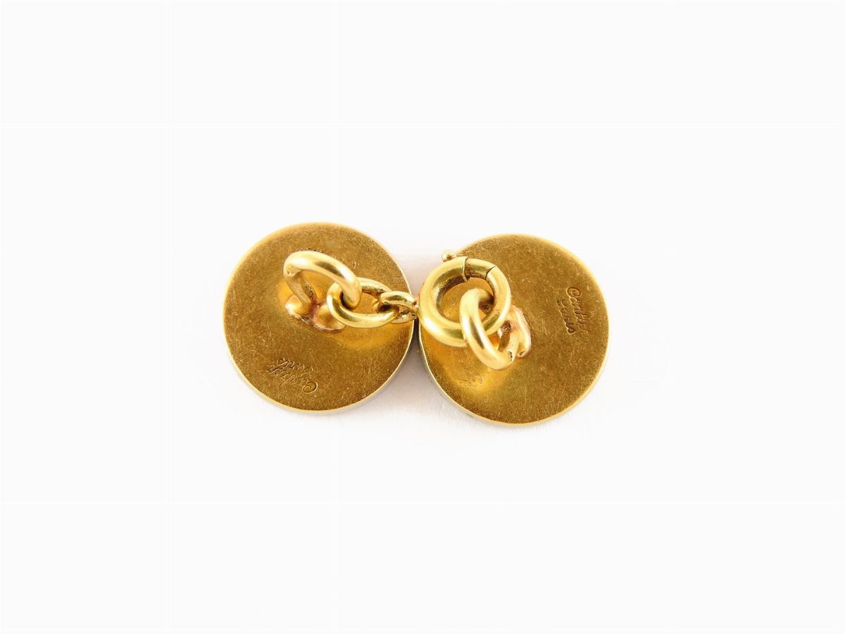 Gemelli e Due Bottoni da Sparato Cartier in Oro Giallo, Diamanti e Smalti