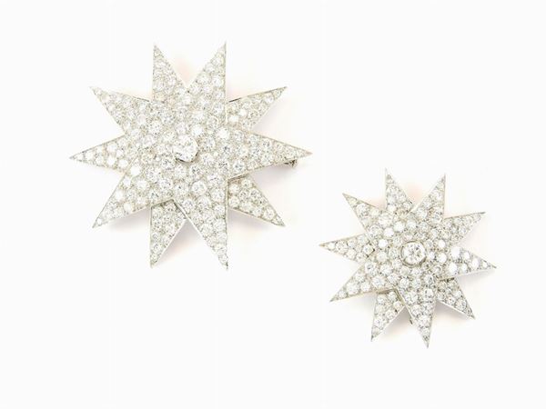 Pair of Trabucco platinum brooches with diamonds
