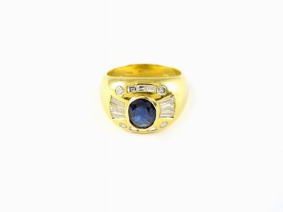 Anello in Oro Giallo, Diamanti e Zaffiro