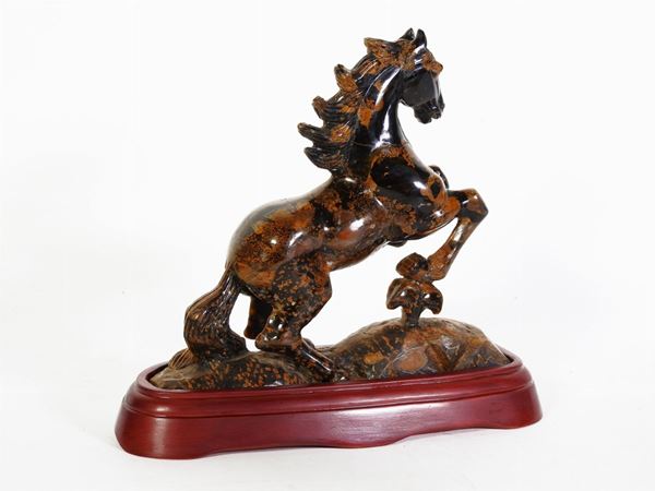 A Tiger's Eye Horse Sculpture  (China, 19th/20th Century)  - Auction Furniture, Silver and Curiosities from a Roman House - I - Maison Bibelot - Casa d'Aste Firenze - Milano