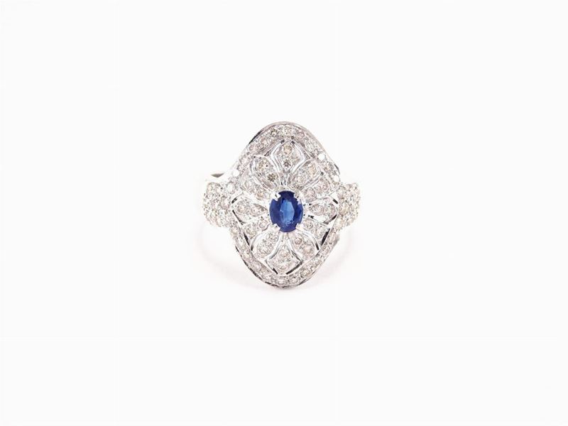 Anello in Oro Bianco, Diamanti e Zaffiro