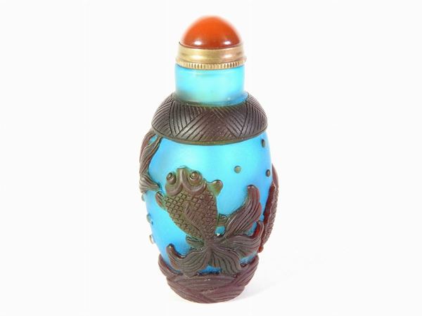 A Deep Red Overlay Turquoise Glass Snuff Bottle