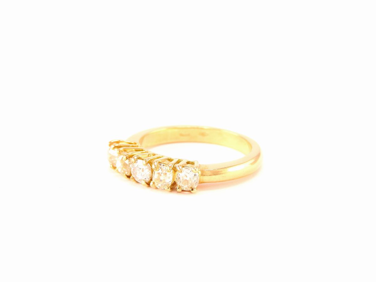 Fedina in Oro Giallo e Diamanti