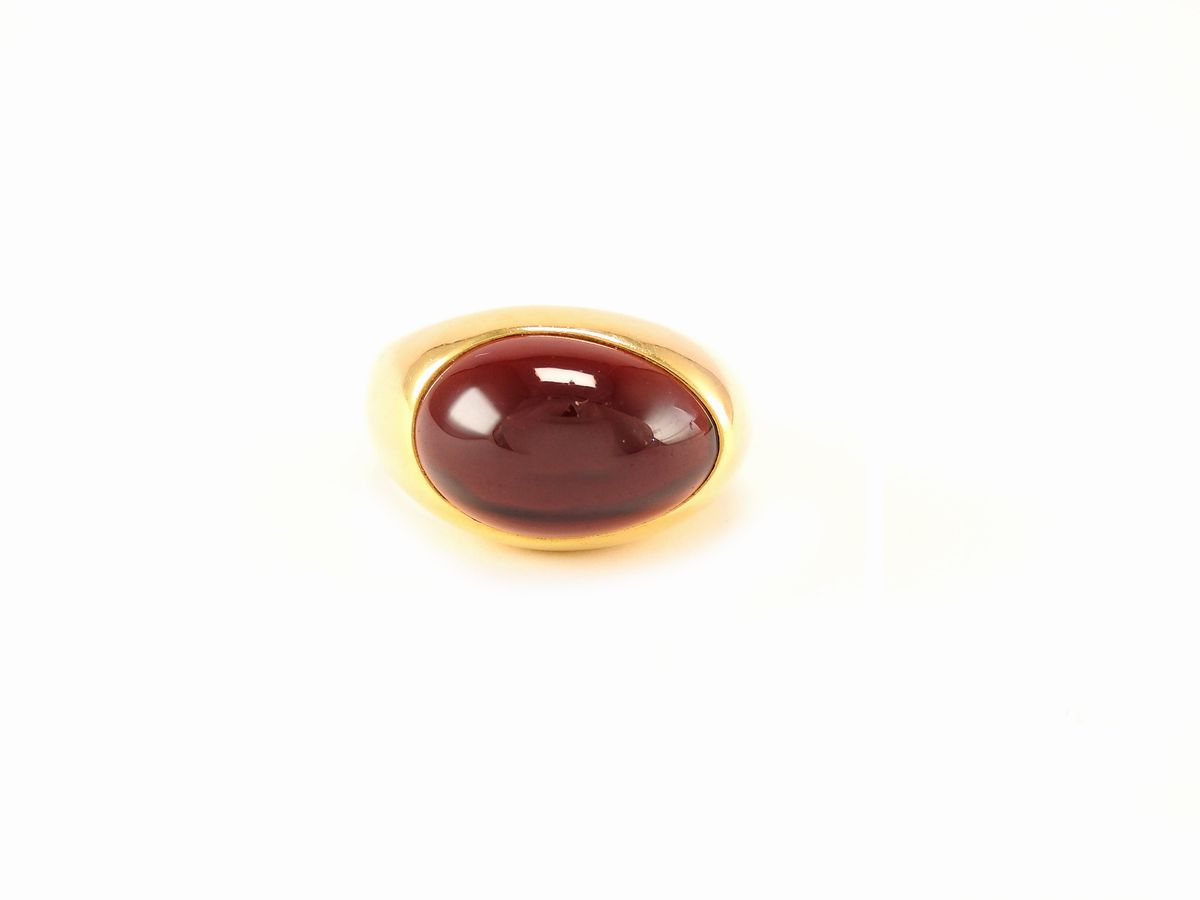Anello da Mignolo Pomellato in Oro Giallo e Granato