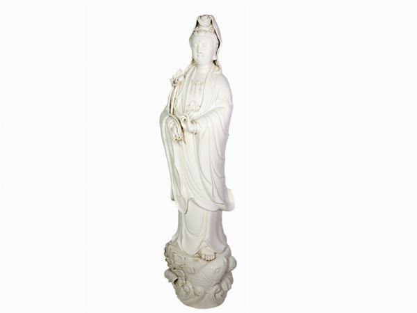 A Blanc de Chine Porcelain Figure of a Quanin