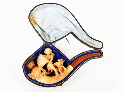 Pipa in Schiuma