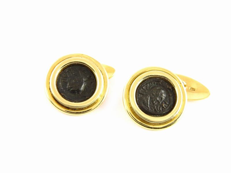 Gemelli in Oro Giallo con Monete Ellenistiche