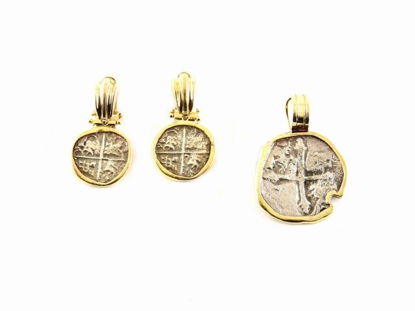 Demi parure of yellow and white 14Kt gold earrings and pendant