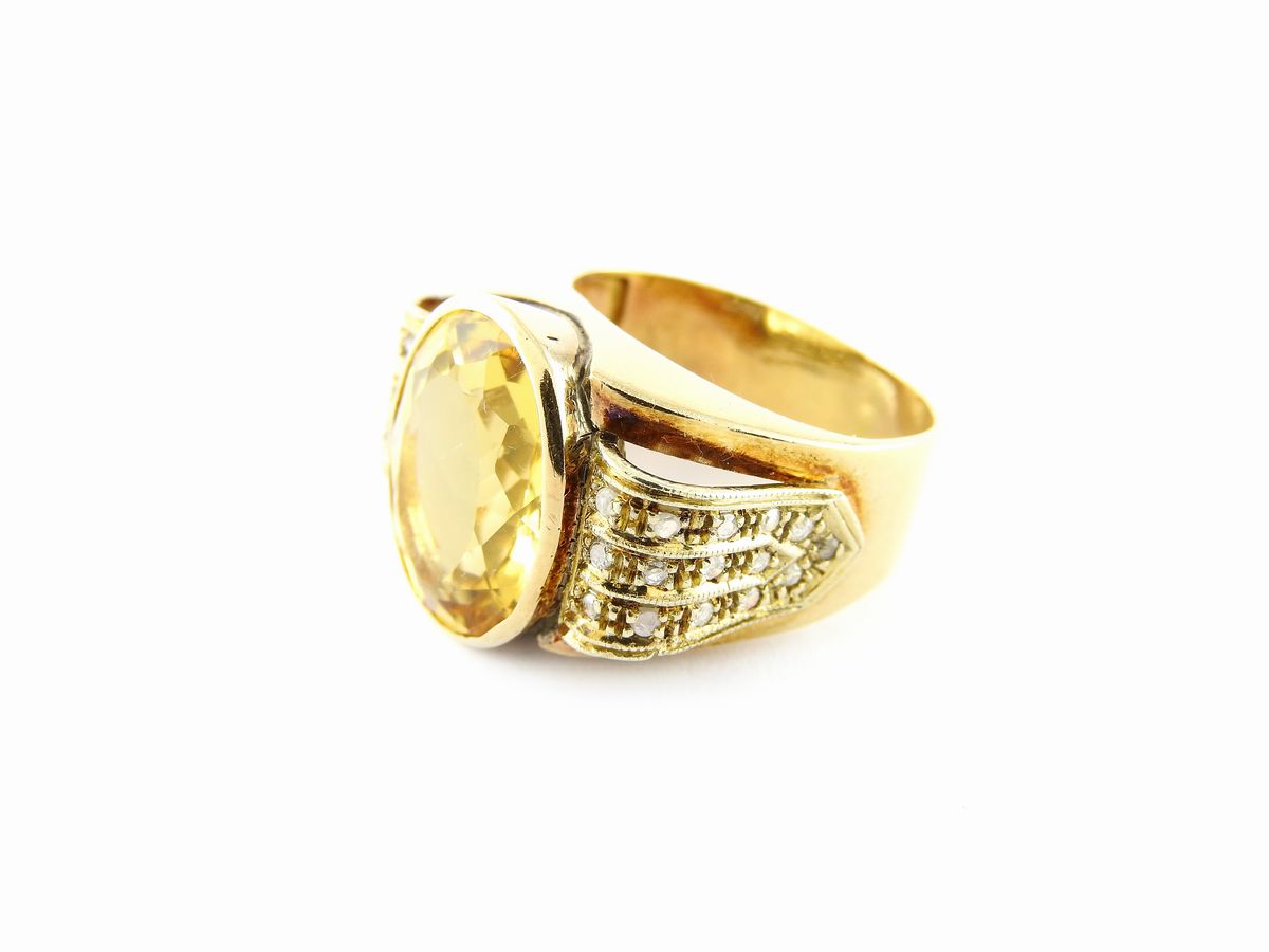 Anello in Oro Giallo 500/1000, Diamanti e Quarzo Citrino