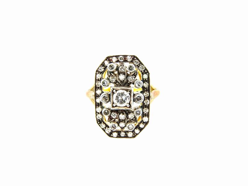 Anello in Oro Giallo e Argento con Diamanti