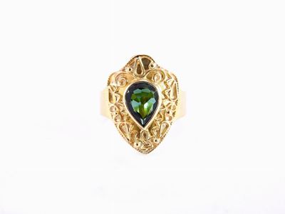 Anello in Oro Giallo e Tormalina Verde