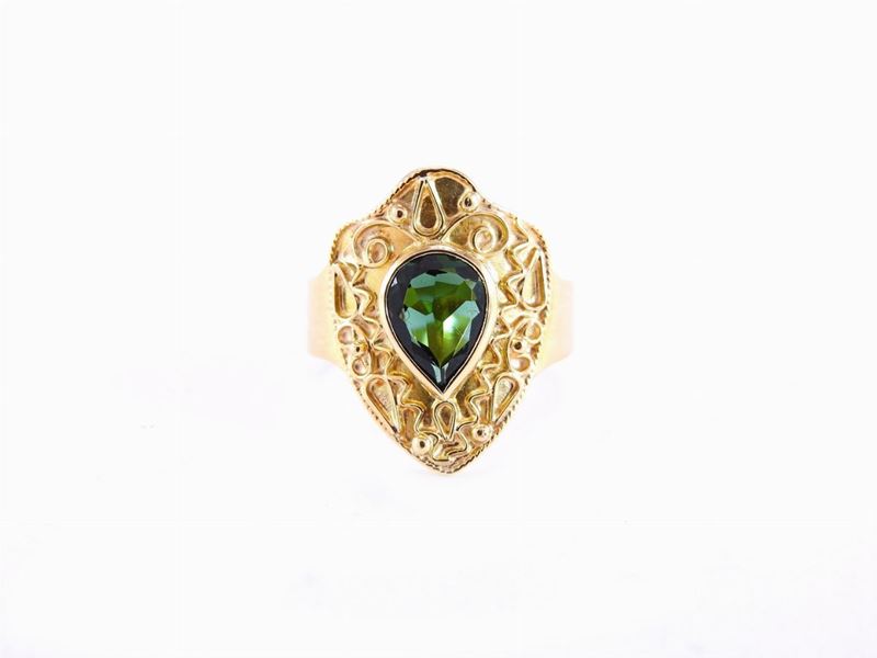Anello in Oro Giallo e Tormalina Verde