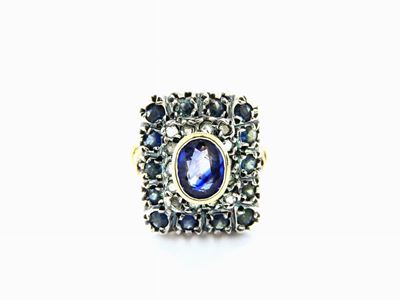 Anello in Oro Giallo e Argento, Diamanti e Zaffiri