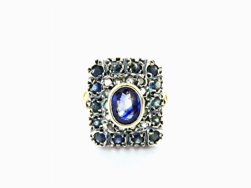 Anello in Oro Giallo e Argento, Diamanti e Zaffiri