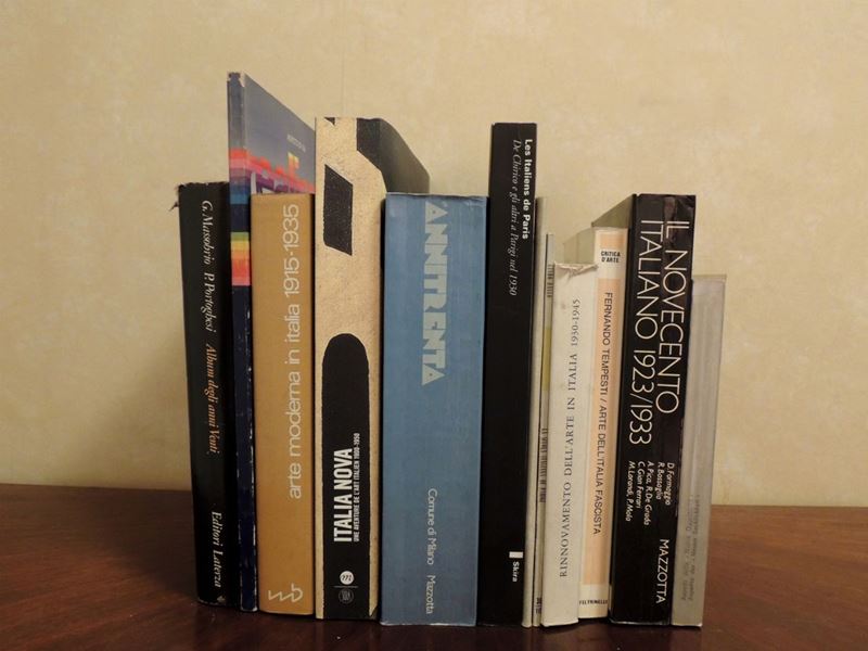 Dodici Libri Sull'arte del XX Secolo