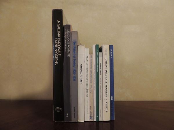 Undici libri sui movimenti artistici in Italia nel XX secolo  - Asta La Biblioteca d'arte di Laura Tansini - Maison Bibelot - Casa d'Aste Firenze - Milano