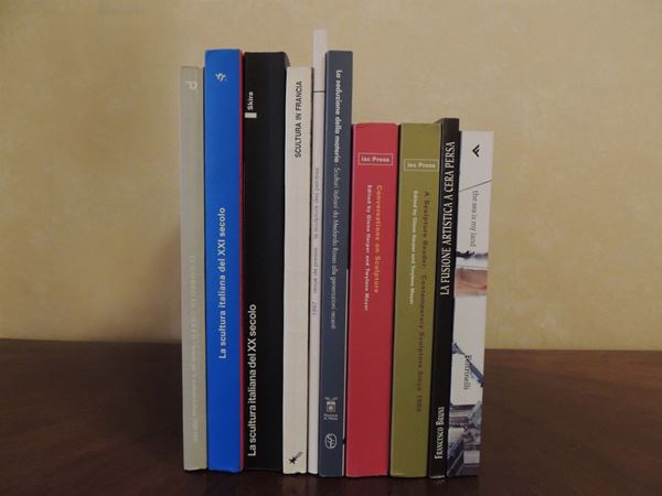 Nove libri sulla scultura del XX e XXI secolo  - Asta La Biblioteca d'arte di Laura Tansini - Maison Bibelot - Casa d'Aste Firenze - Milano