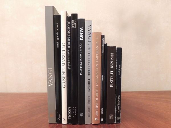 Dodici libri d'arte su scultori del XX secolo