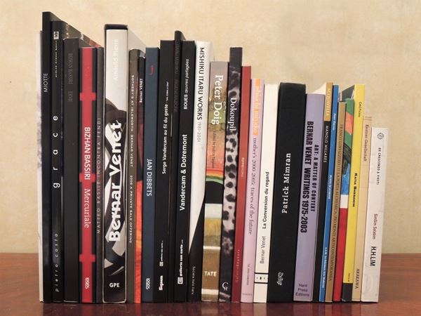 Diociotto libri su artisti contemporanei  - Asta La Biblioteca d'arte di Laura Tansini - Maison Bibelot - Casa d'Aste Firenze - Milano