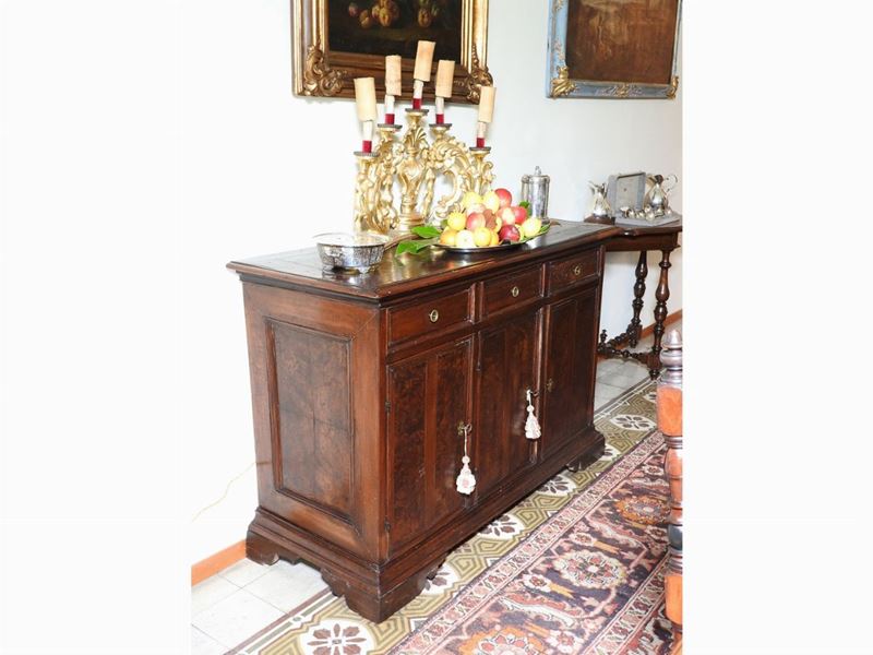 Credenza in Noce