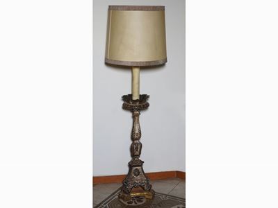 Torciera in Legno Intagliato e Laccato