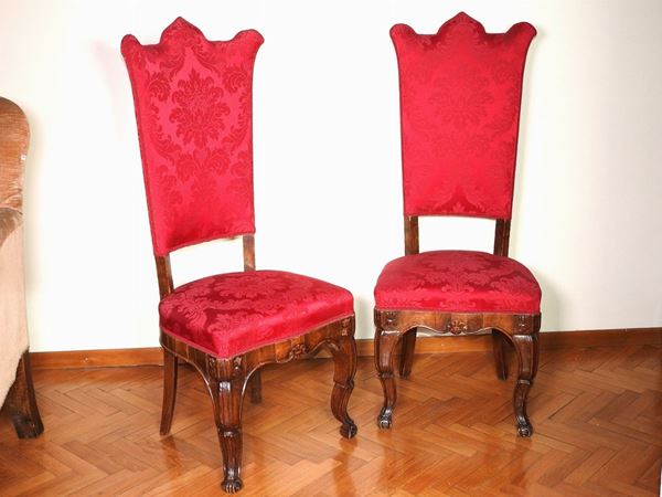 A Set of Four Walnut Chairs  (mid 18th Century)  - Auction House-Sale: Furniture, Old Master Paintings and Jewels from florentine house. - II - Maison Bibelot - Casa d'Aste Firenze - Milano
