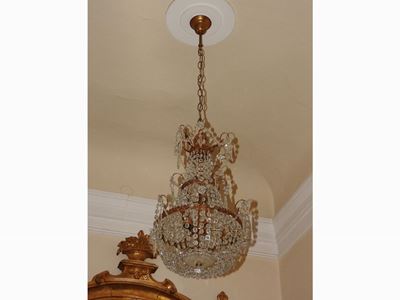 Piccolo Lampadario a Paniere in Metallo Dorato e Cristallo