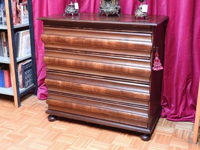 Cassettone in Rovere e Noce