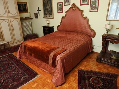Testiera Matrimoniale in Legno Intagliato e Dorato