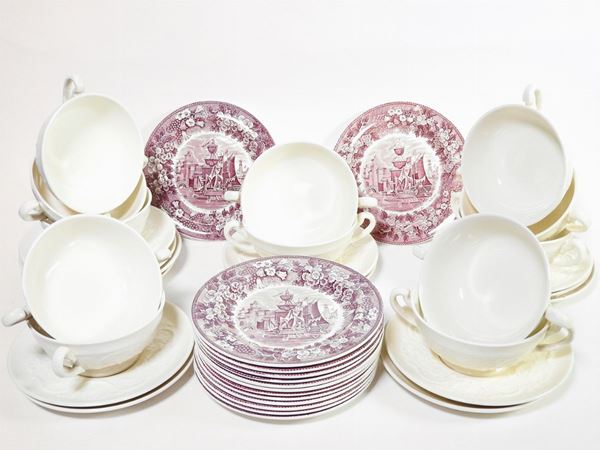 A Lot of Pottery Items