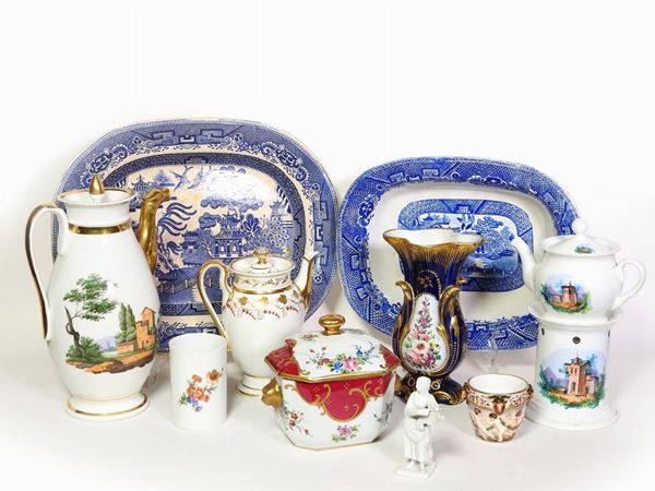 A Lot of Pottery and Porcelain Items