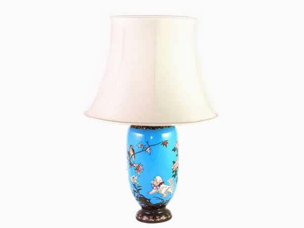 A Cloisonné Table Lamp  (Japan, 20th Century)  - Auction House-Sale: Furniture, Old Master Paintings and Jewels from florentine house. - II - Maison Bibelot - Casa d'Aste Firenze - Milano