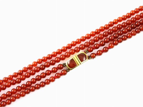 Carnelian two strands Gucci necklace with yellow gold clasp