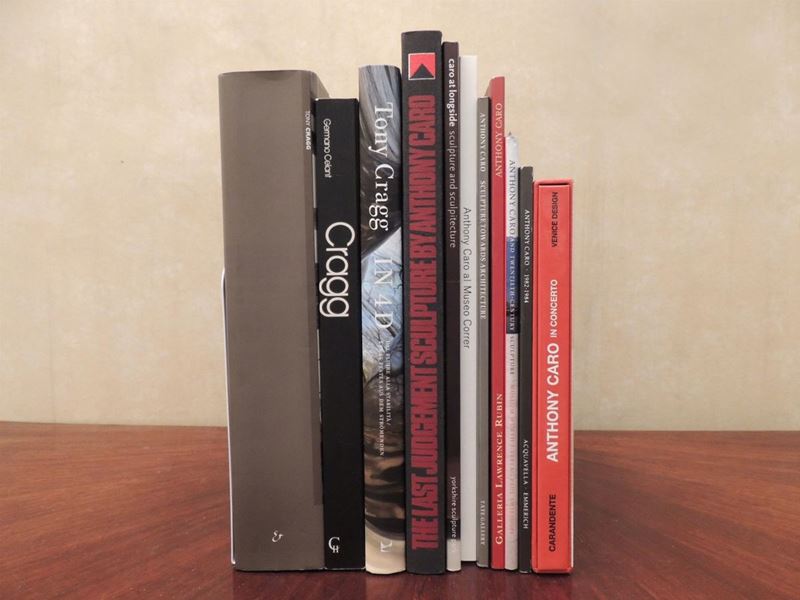 Undici Libri D'arte su Tony Cragg e Anthony Caro