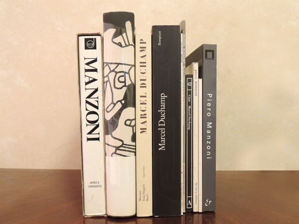 Nove libri d'arte su Duchamp e Manzoni