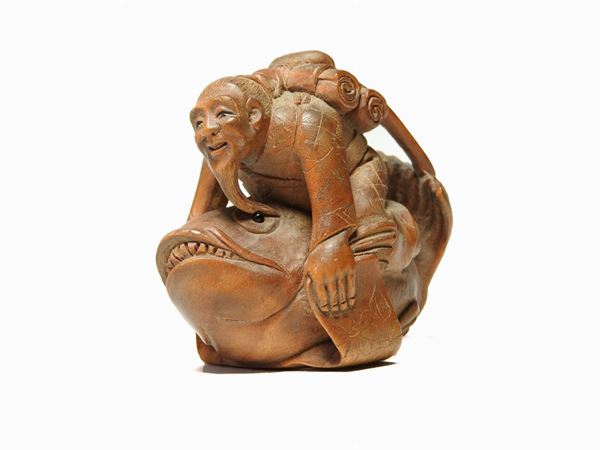 A Wooden Netsuke  (Japan, 20th Century)  - Auction Furniture and Old Master Paintings - I - Maison Bibelot - Casa d'Aste Firenze - Milano