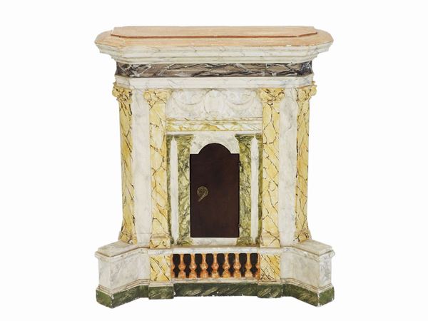A Faux Marble Painted Plaster Tabernacle  - Auction Furniture and Old Master Paintings - I - Maison Bibelot - Casa d'Aste Firenze - Milano