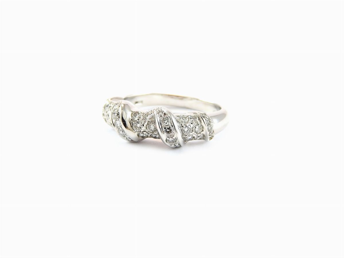 Anello in Oro Bianco e Diamanti