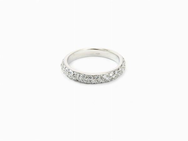 White gold eternity ring with diamonds  - Auction Jewels and Watches - Maison Bibelot - Casa d'Aste Firenze - Milano