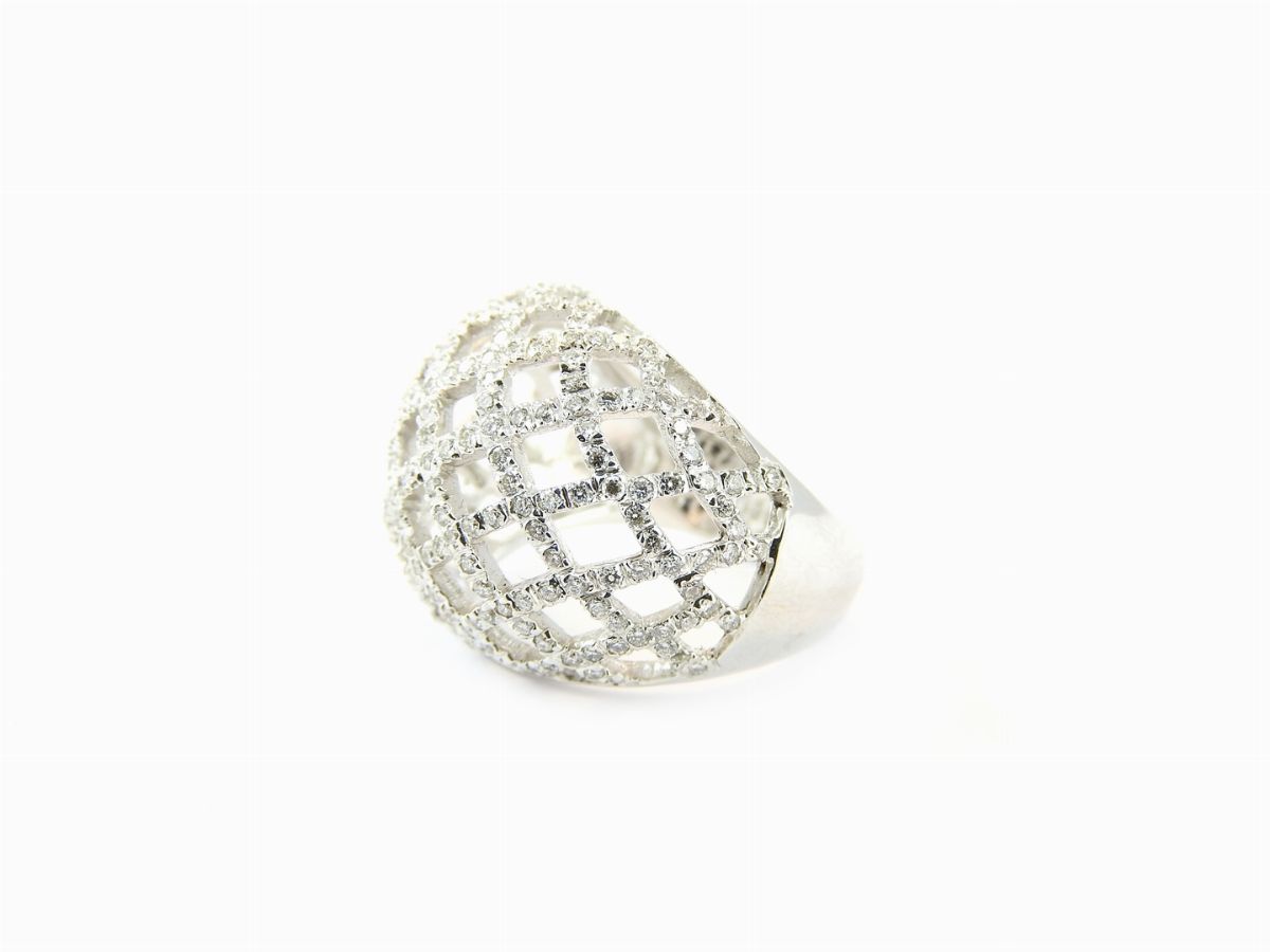 Anello Musone in Oro Bianco e Diamanti