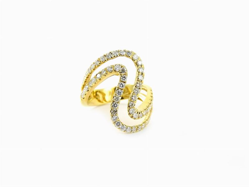 Anello in Oro Giallo e Diamanti