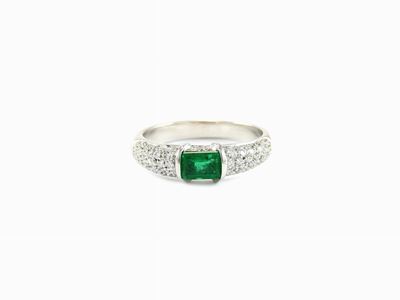 Anello in Oro Bianco, Diamanti e Smeraldo