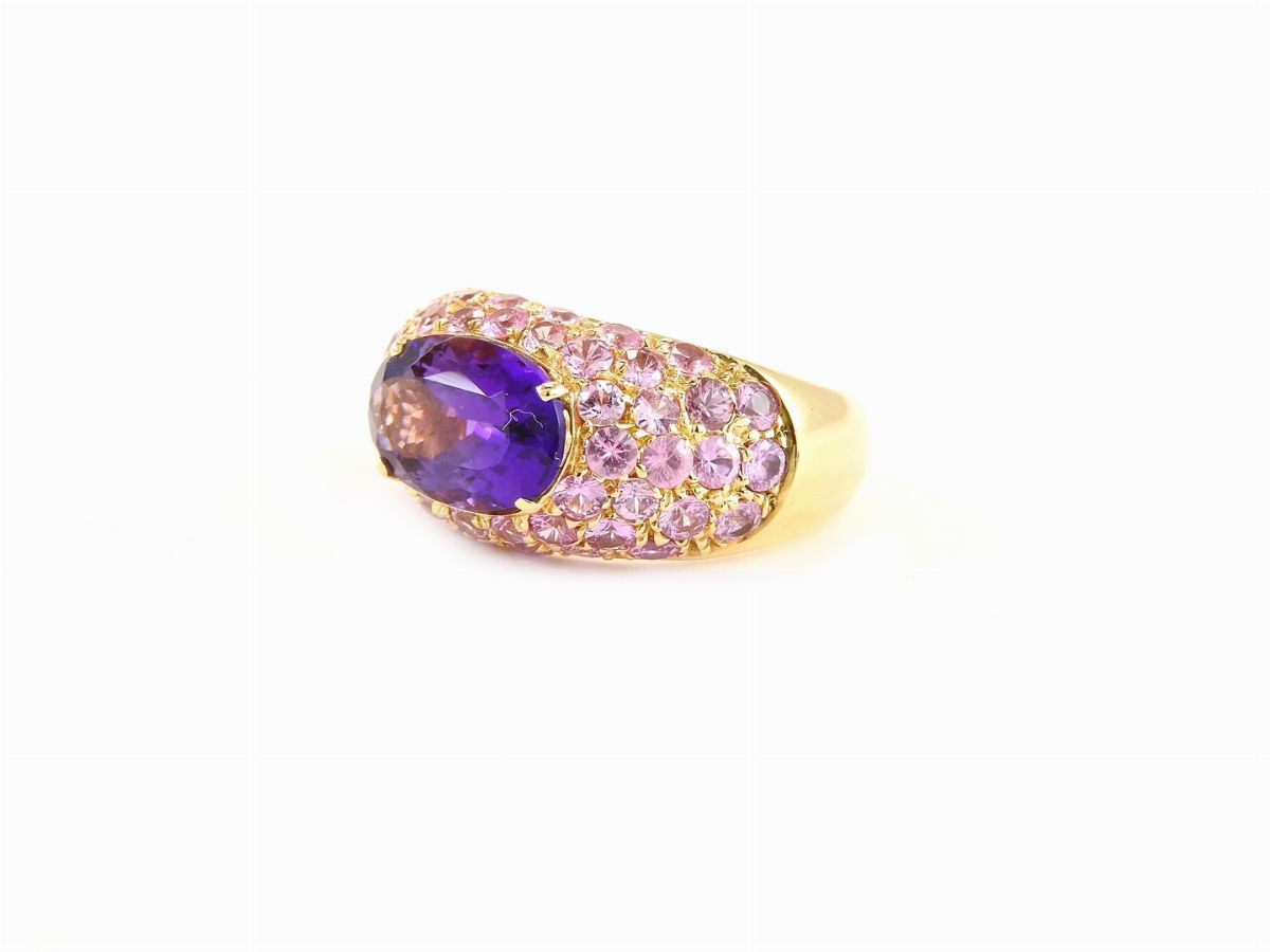 Anello in Oro Giallo, Zaffiri Rosa e Quarzo Ametista