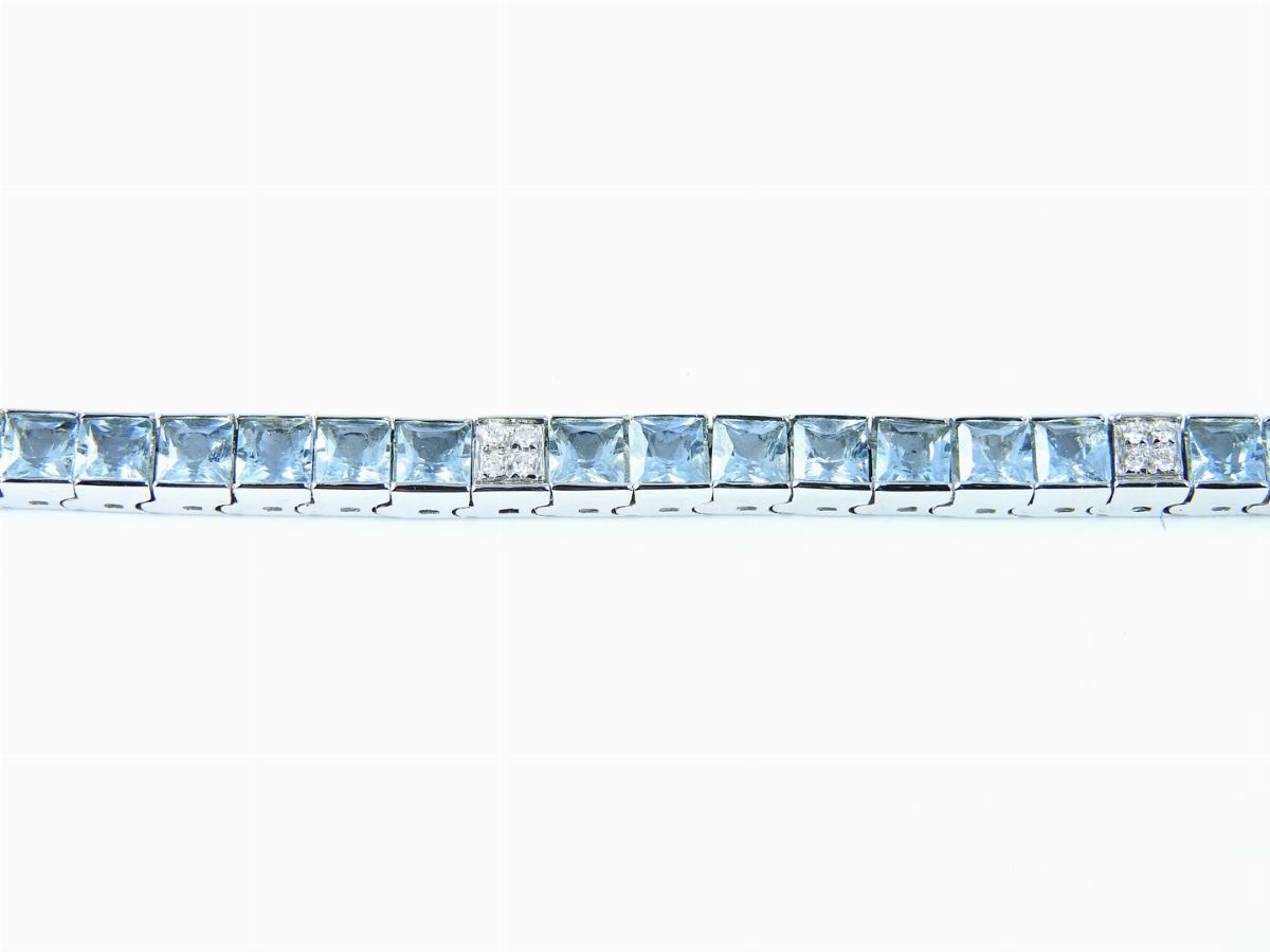 Bracciale in Oro Bianco, Diamanti e Acquemarine
