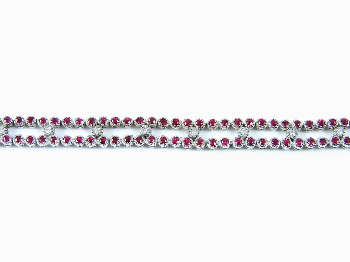 Bracciale in Oro Bianco, Diamanti e Rubini