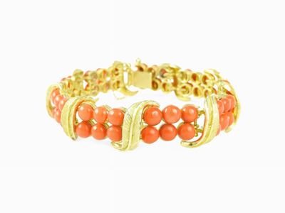 Bracciale Semirigido in Oro Giallo e Corallo Rosso Aranciato